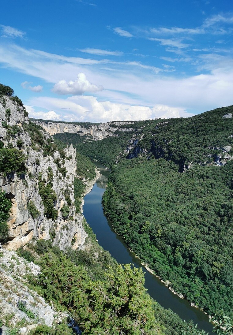 Ardèche-Schlucht, ein Juwel im Herzen Frankreichs